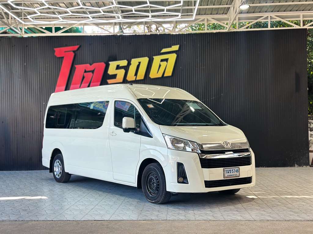 Toyota Commuter AT 2.8 2020  1นข 5746