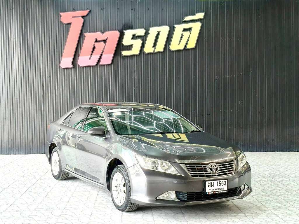 Toyota CAMRY AT 2.0 G 2012 ทะเบียนรถ : ฆผ 1563