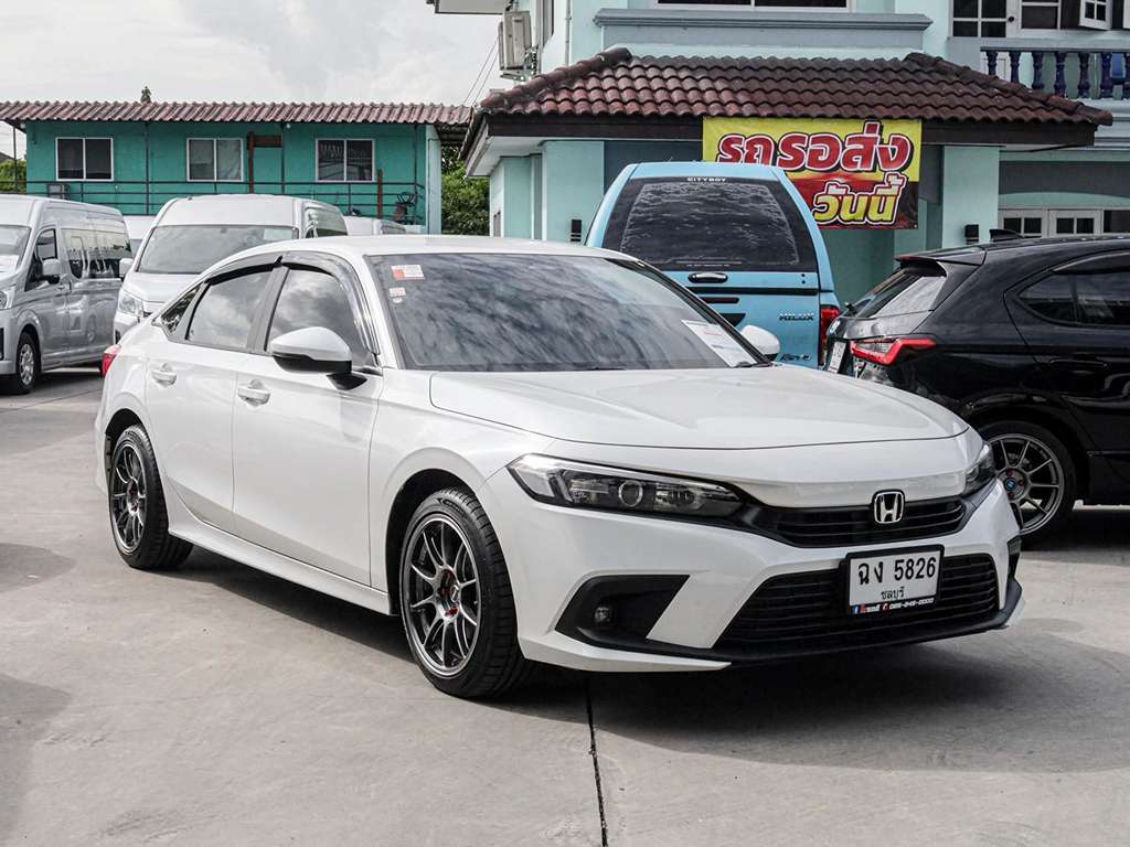 Honda Civic FE AT 1.5 2023  ทะเบียนรถ : ฉง 5826  ทะเบียนเดิม : ขต 1613