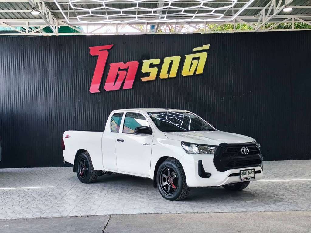 Toyota Revo Smart Cab Z Edition AT 2.4 MID 2020 ทะเบียน 3ฒค 3482 (เรือนไมล์เสียไมล์ไม่แท้)