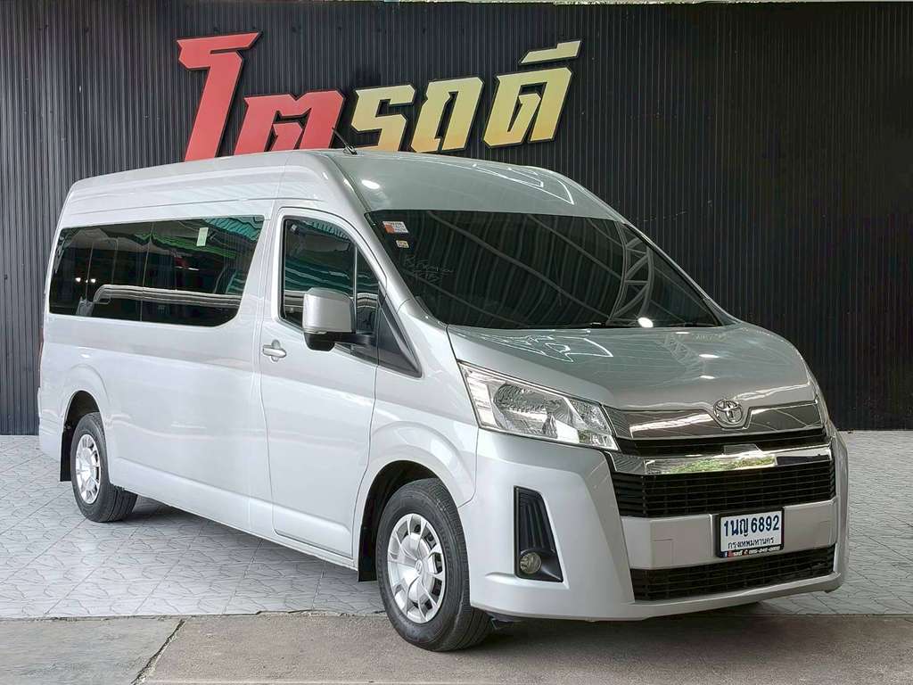 Toyota Commuter MT 2.8 2020  1นญ 6892  ทะเบียนเดิม : 36-1421