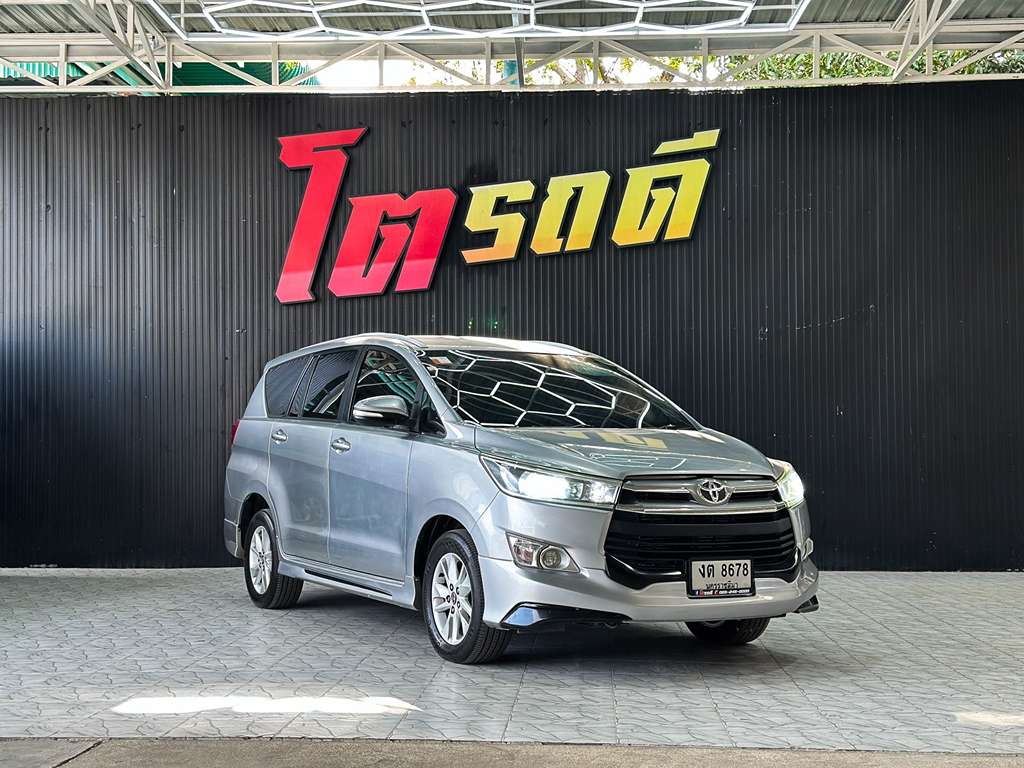 Toyota Innova AT 2.8 G 2017 ฉค9740  ทะเบียนเดิม : งต 8678
