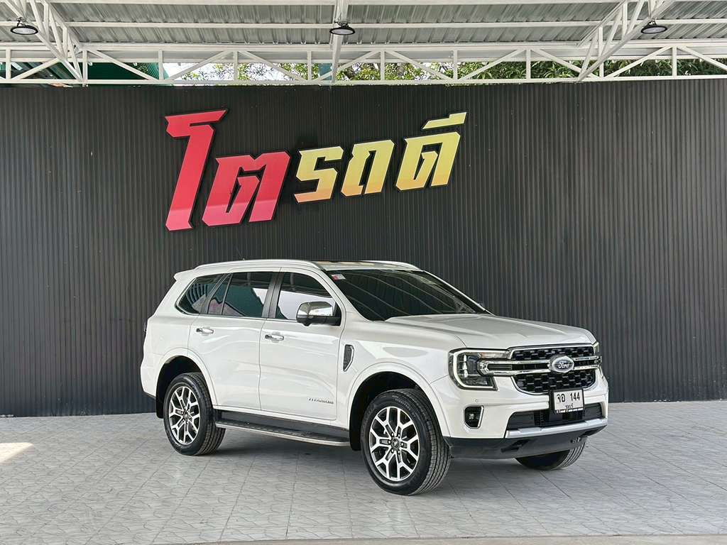 Ford Everest AT 2.0 BI-Turbo Titanium+ 2024 จอ 144 ชลบุรี
