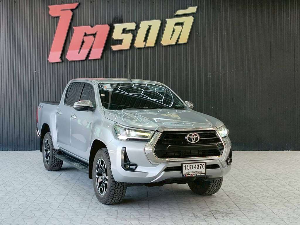 Toyota REVO D4 สูง MT 2.8 4WD 2020 ทะเบียนรถ : 1ขอ 4370