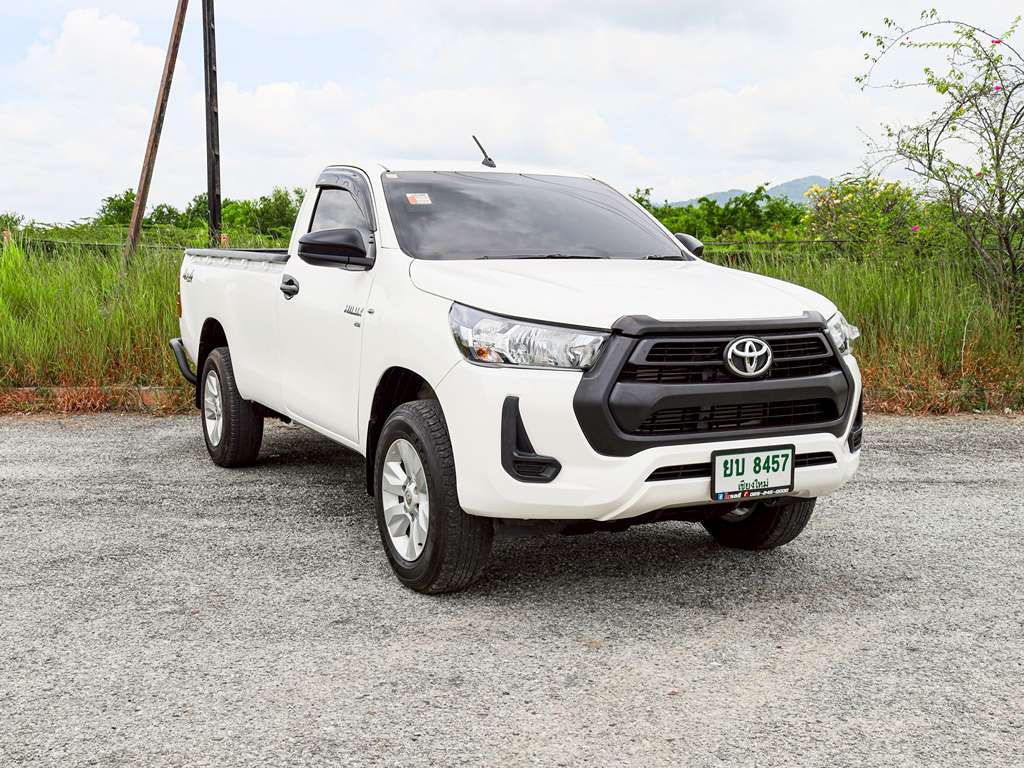 Toyota Revo ตอนเดียว MT 2.8 Entry 4WD 2024 ยบ 8457 เชียงใหม่